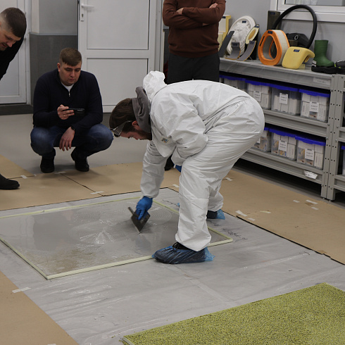 Семинар-практикум по защитным полимерным покрытиям пола и спортивным полимерным покрытиям